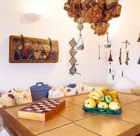 Santo Blue Santorini Caldera View Luxury Apartmanhotel 3*