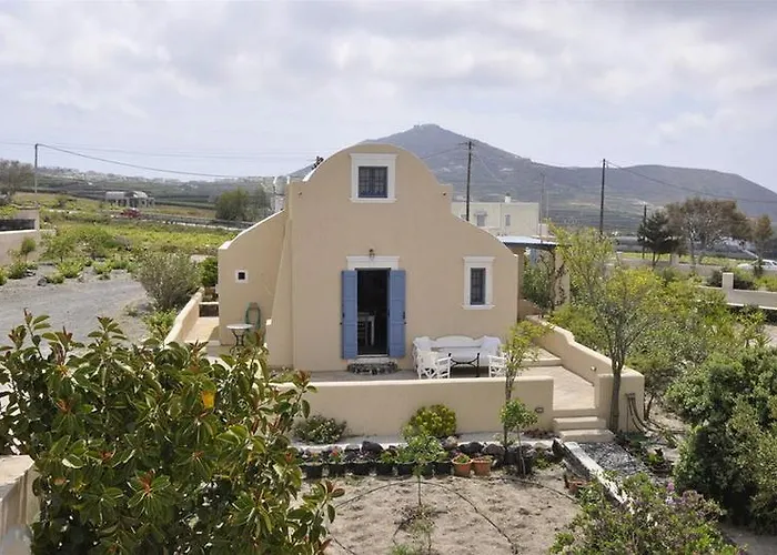 Santo Blue Santorini Caldera View Luxury 3* Megalochori (Santorini)