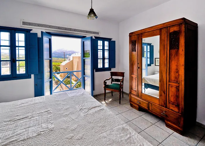 Santo Blue Santorini Caldera View Luxury Lejlighedshotel