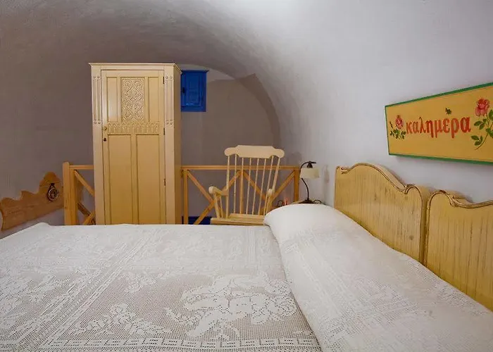 Santo Blue Santorini Caldera View Luxury 3* Megalochori (Santorini)