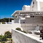 Santo Blue Santorini Caldera View Luxury 4*