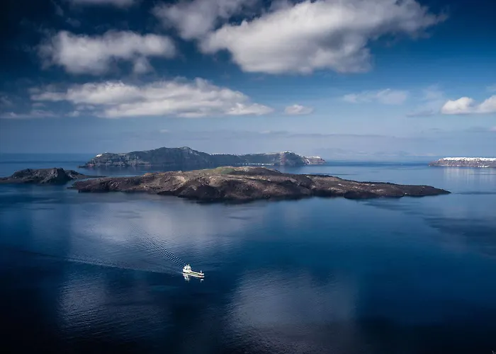 Santo Blue Santorini Caldera View Luxury Aparthotel